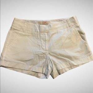 J CREW Brand New 100% COTTON WHITE SHORTS SIZE 4